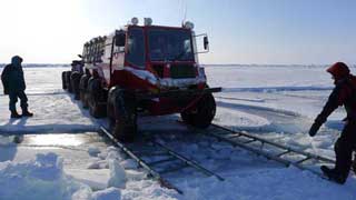 Yemelya-4 crossing open water in Kara Sea, Arctic Ocean/ MLAE2011
